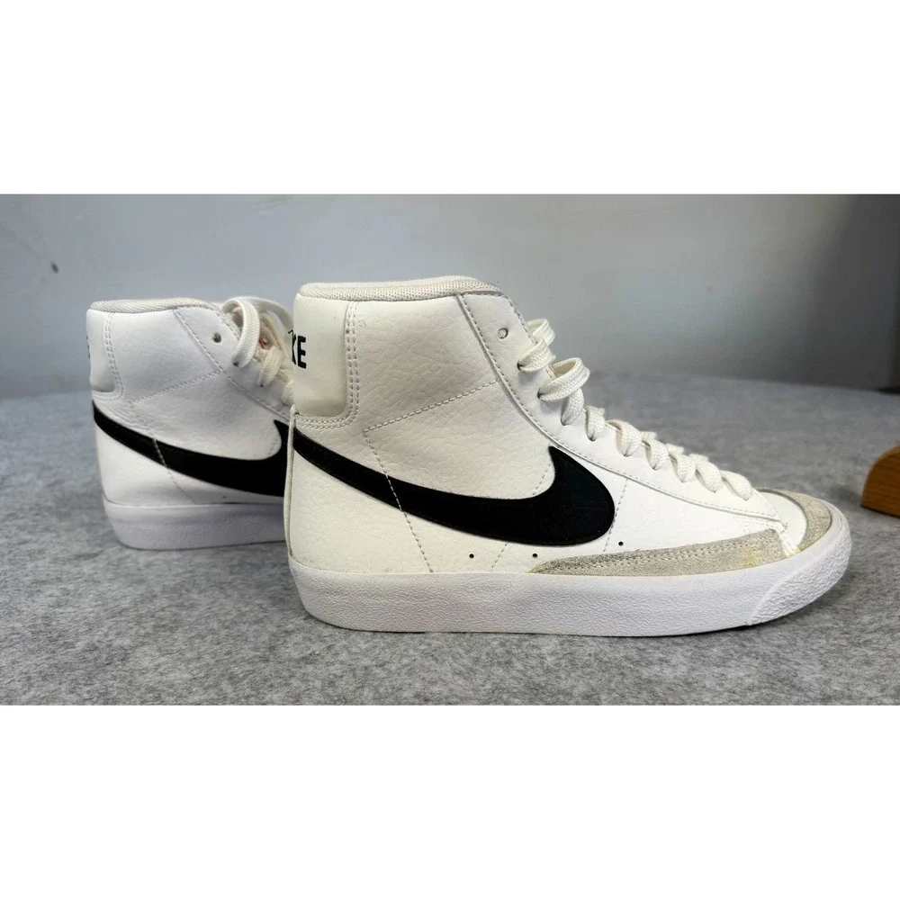 Nike blazer mid